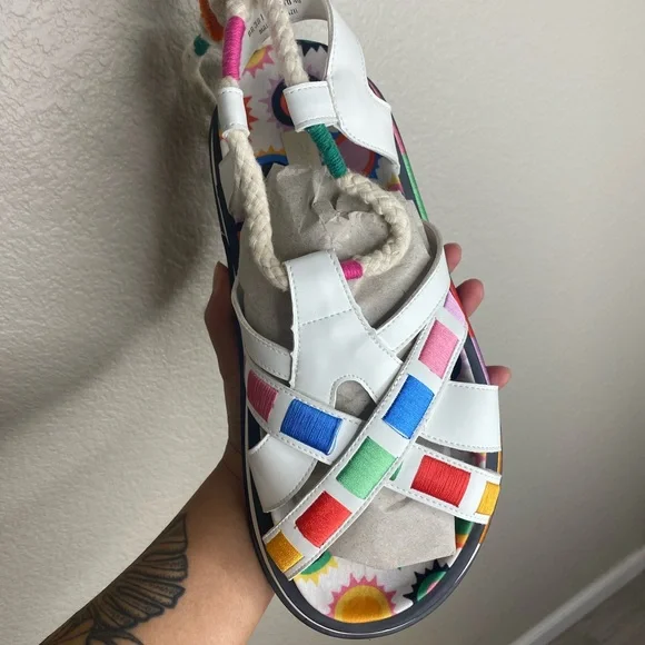 NEW Farm Rio Sunset Anatomic Braided Colorful Sandals / Size 9 / NEW IN BOX - Picture 5 of 10